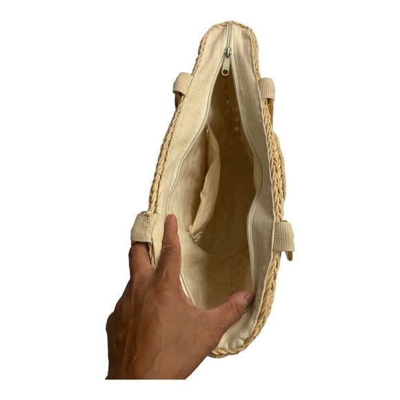 Vintage Straw Tote with Floral Needlepoint Patch and Wooden
Handles - Picture 5 of 9